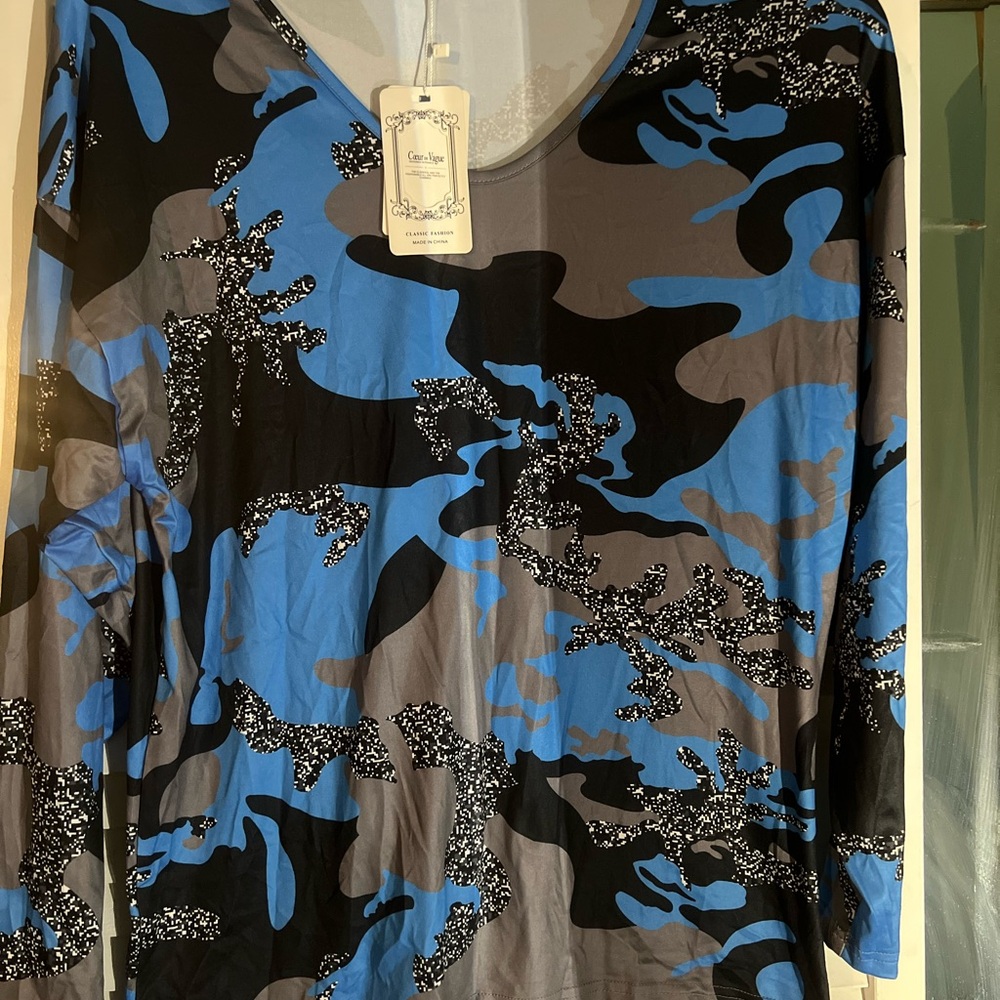 Camo Blue and Black Patterned Long Sleeve Top